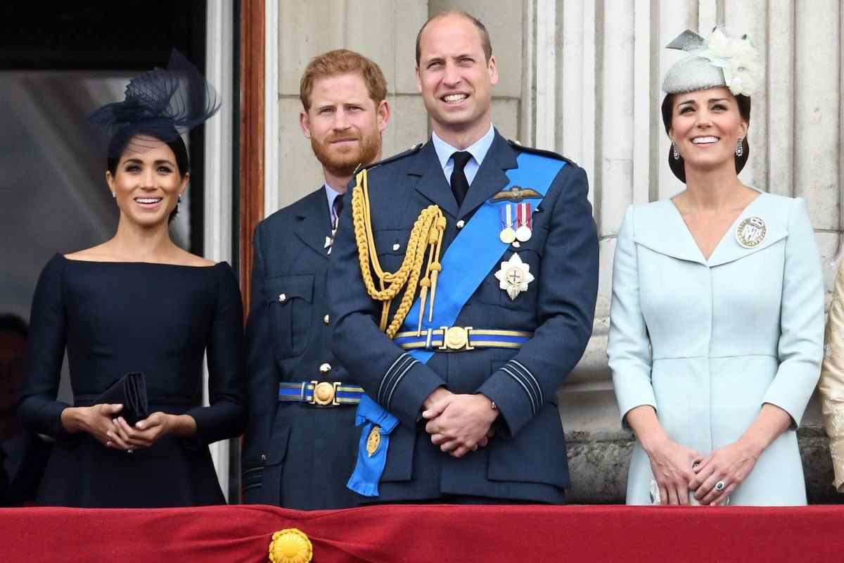 harry meghan gesto kate